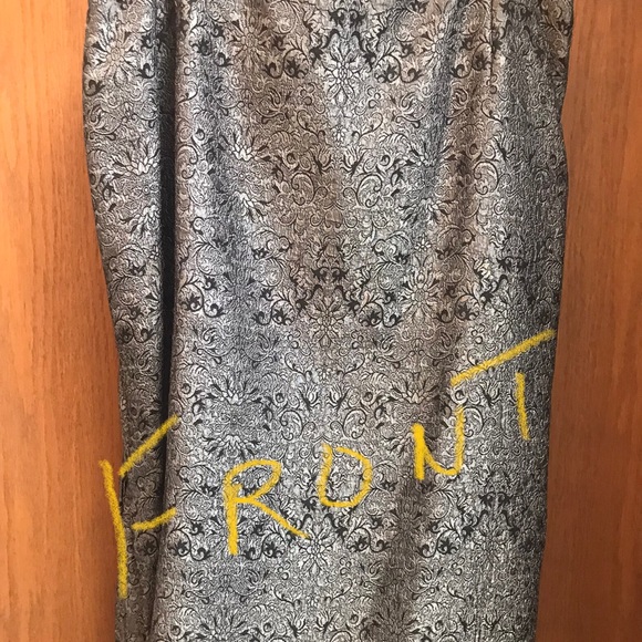 John Meyer Collection Women’s Suit with Skirt - Picture 7 of 12